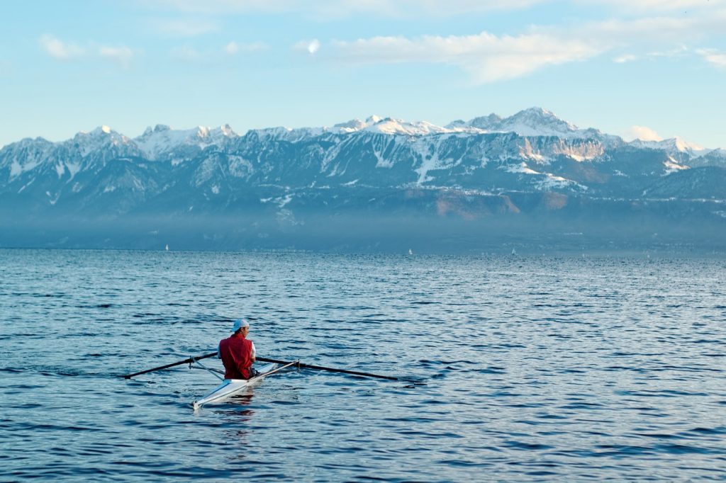Faire du sport sur le lac Léman à Genève